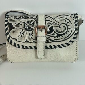 Patricia Nash White Leather Tooled Crossbody Bag.